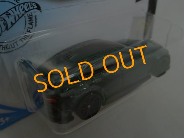 画像4: JAGUAR XE SV PROJECT 8 (4)