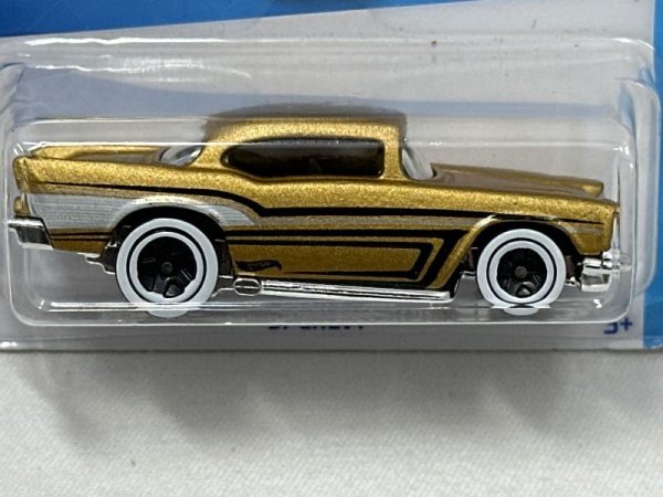 画像2: '57 CHEVY (2)