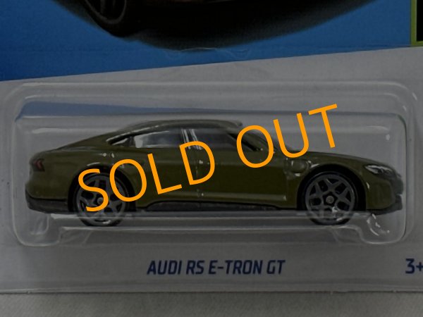 画像2: AUDI RS E-TRON GT (2)