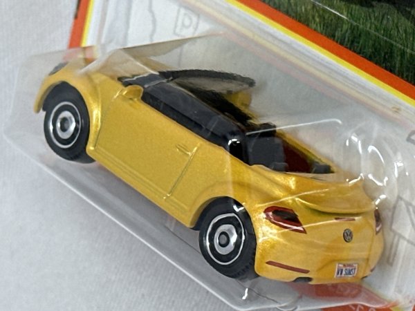 画像4: 2019 VOLKSWAGEN BEETLE CONVERTIBLE (4)