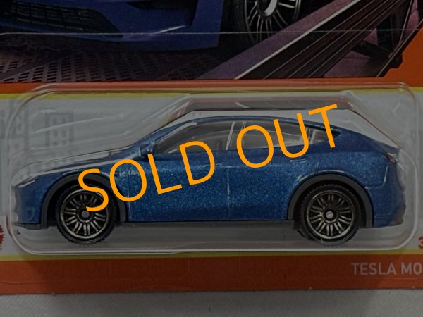 画像2: TESLA MODEL Y (2)