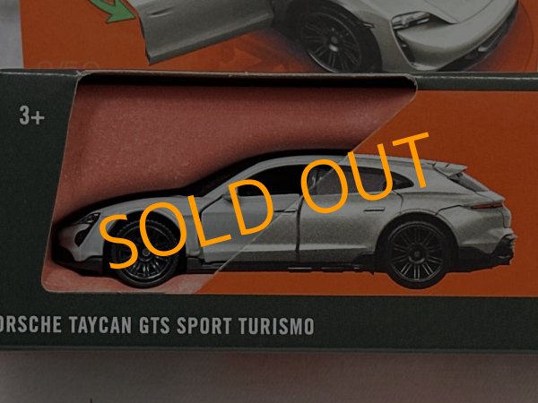 画像2: PORSCHE TAYCAN GTS SPORT TURISMO (2)