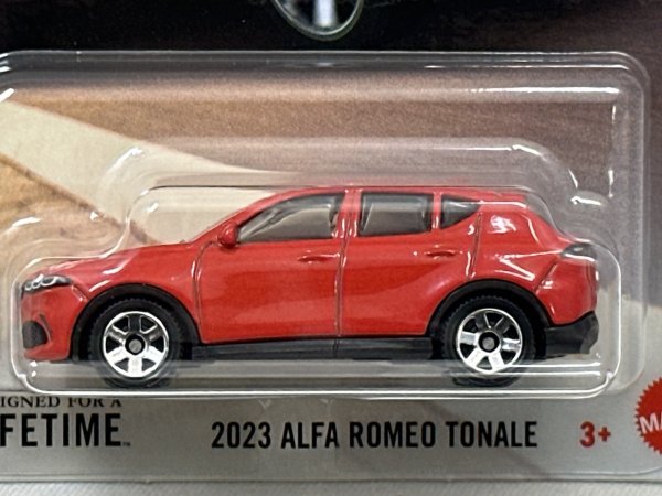 画像2: 2023 ALFA ROMEO TONALE (2)