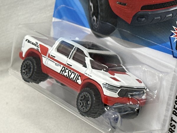 画像3: 2020 RAM 1500 REBEL (3)