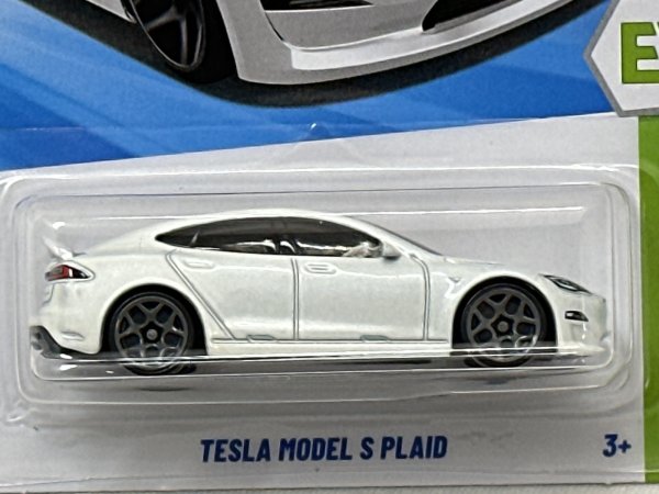画像2: TESLA MODEL S PLAID (2)