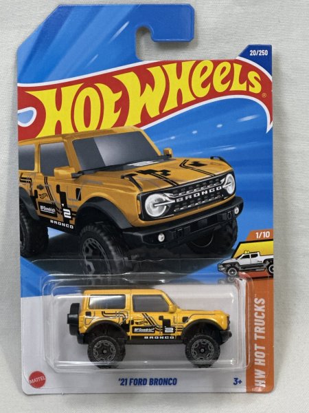 画像1: '21 FORD BRONCO (1)