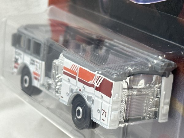画像4: PIERCE ARROW XT FIRE ENGINE/ CAMION DE POMPIERS (4)