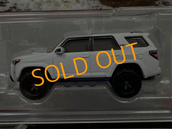 画像3: SUBARU CROSSTREK / 2018 TOYOTA 4RUNNER (3)