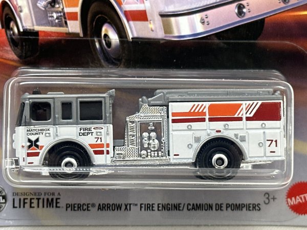 画像2: PIERCE ARROW XT FIRE ENGINE/ CAMION DE POMPIERS (2)