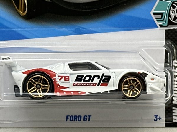 画像2: FORD GT (2)