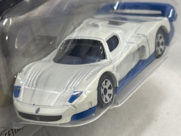 画像3: 2004 MASERATI MC12 (3)
