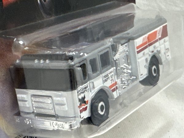 画像3: PIERCE ARROW XT FIRE ENGINE/ CAMION DE POMPIERS (3)