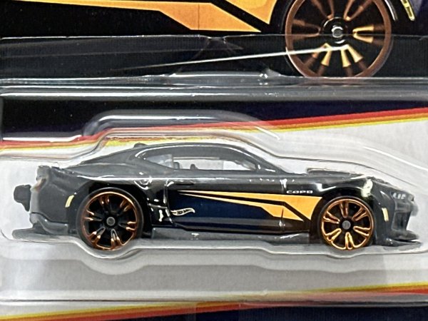 画像2: 2016 COPO CAMARO SS (2)