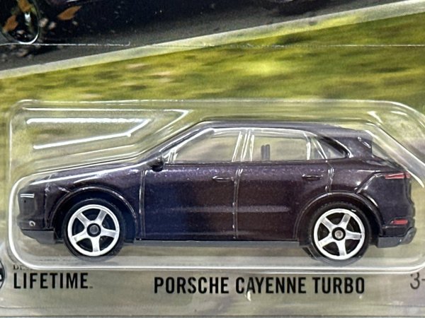 画像2: PORSCHE CAYENNE TURBO (2)