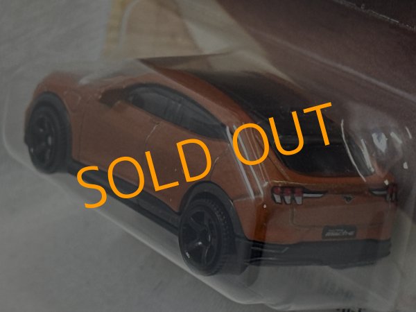 画像4: 2021 FORD MUSTANG MACH-E (4)