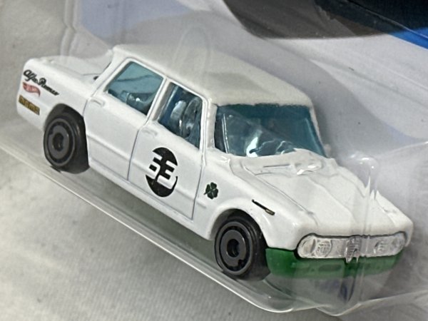 画像3: ALFA ROMEO GIULIA T1 SUPER (3)