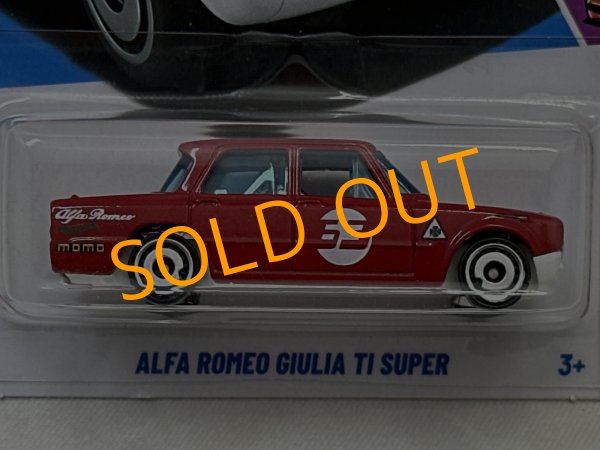 画像2: ALFA ROMEO GIULIA T1 SUPER (2)