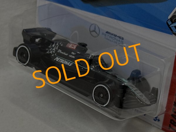 画像3: MERCEDES-AMG PETRONAS FORMULA ONE TEAM (3)