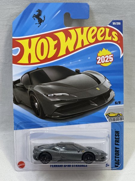 画像1: FERRARI SF90 STRADALE (1)