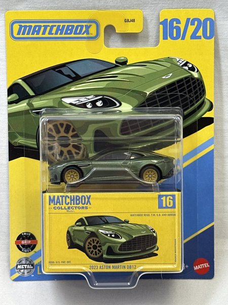 画像1: 2023 ASTON MARTIN DB12 (1)