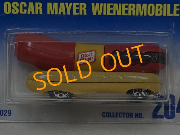 画像2: OSCAR MAYER WIENERMOBILE (2)