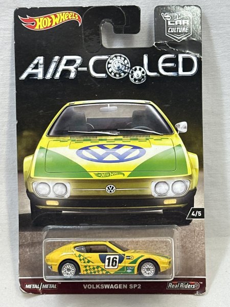 画像1: VOLKSWAGEN SP2 (1)