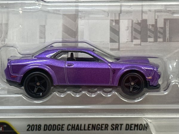 画像2: 2018 DODGE CHALLENGER SRT DEMON　/ 2015 DODGE CHARGER SRT (2)