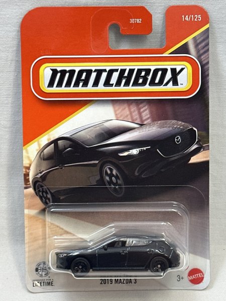 画像1: 2019 MAZDA 3 (1)