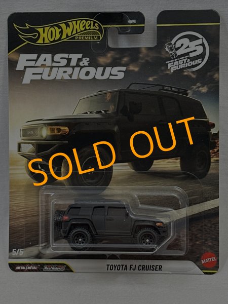 画像1: TOYOTA FJ CRUISER (1)