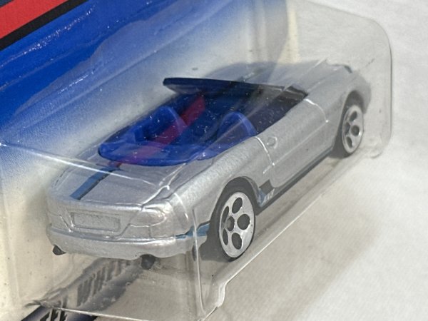 画像4: JAGUAR XK8 (4)