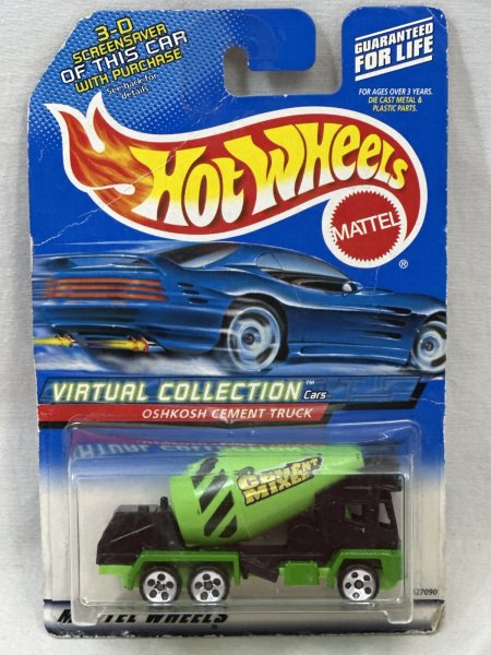 画像1: OSHKOSH CEMENT TRUCK (1)