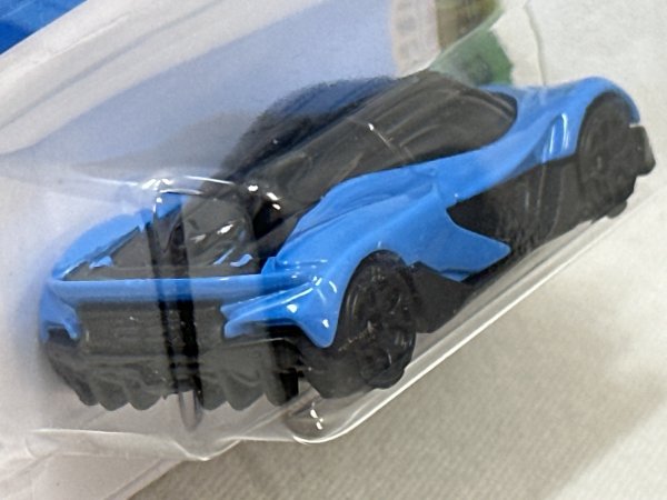 画像4: MCLAREN W1 (4)