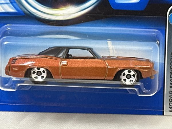 画像2: 1970 PLYMOUTH BARRACUDA (2)