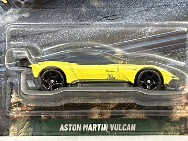 画像2: ASTON MARTIN VULCAN (2)