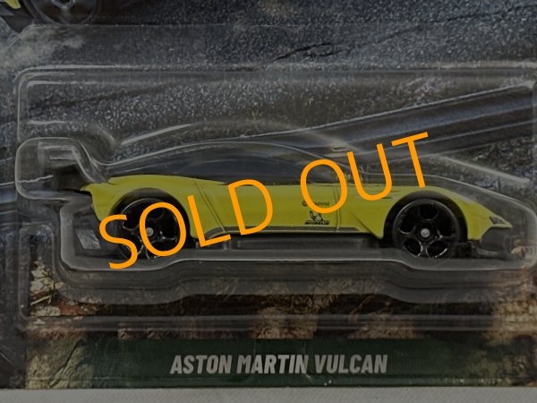 画像2: ASTON MARTIN VULCAN (2)