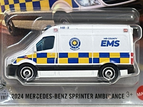 画像2: 2024 MERCEDES-BENZ SPRINTER AMBULANCE (2)