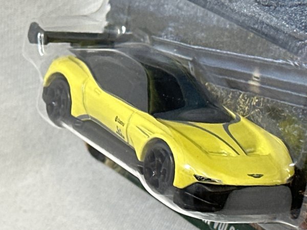 画像3: ASTON MARTIN VULCAN (3)