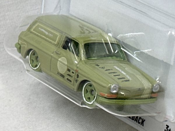 画像3: CUSTOM  '69 VOLKSWAGEN SQUAREBACK (3)