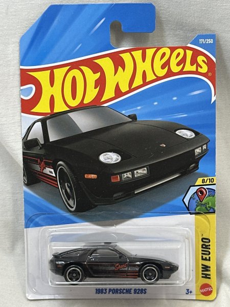 画像1: 1983 PORSCHE 928S (1)