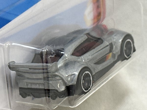 画像4: '20 TOYOTA GR SUPRA (4)
