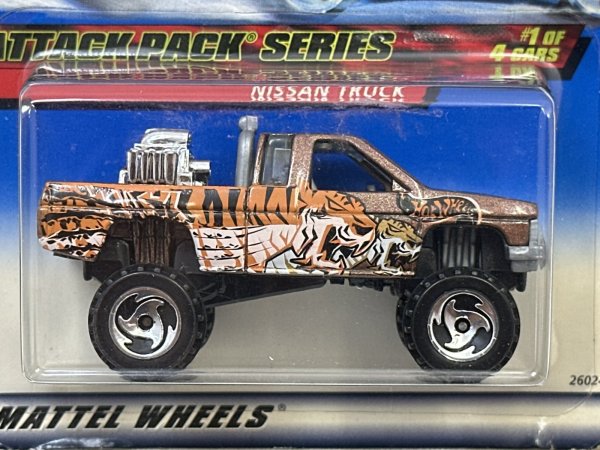画像2: NISSAN TRUCK (2)