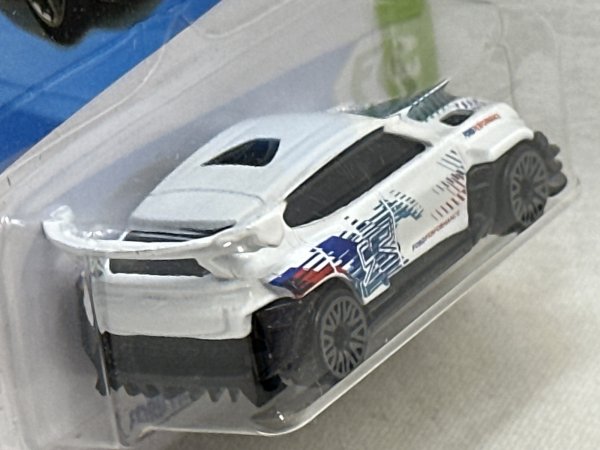画像4: FORD MUSTANG MACH-E 1400 (4)