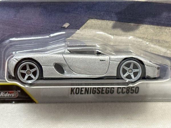 画像2: KOENIGSEGG CC850 (2)