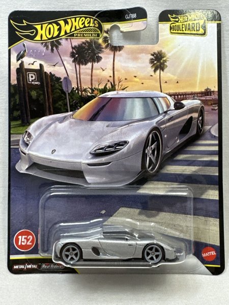 画像1: KOENIGSEGG CC850 (1)