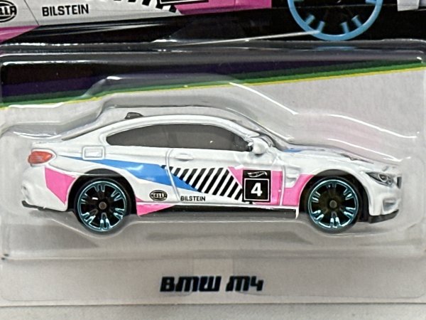画像2: BMW M4 (2)