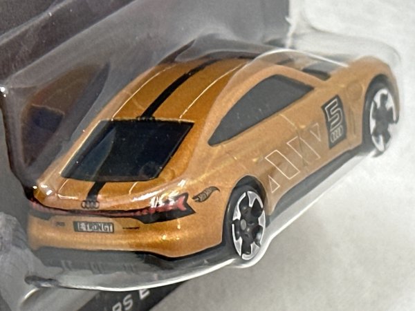 画像4: AUDI RS E-TRON GT (4)
