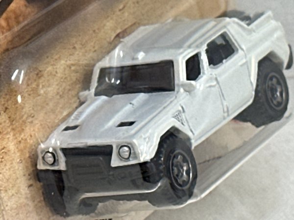 画像3: LAMBORGHINI LM002 (3)