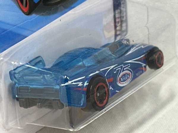 画像4: SUPERCHARGED (4)