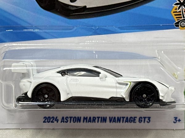 画像2: 2024 ASTON MARTIN VANTAGE GT3 (2)