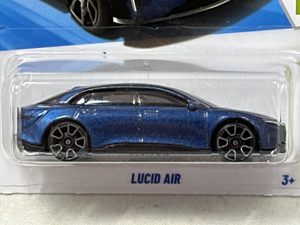 画像2: LUCID AIR (2)